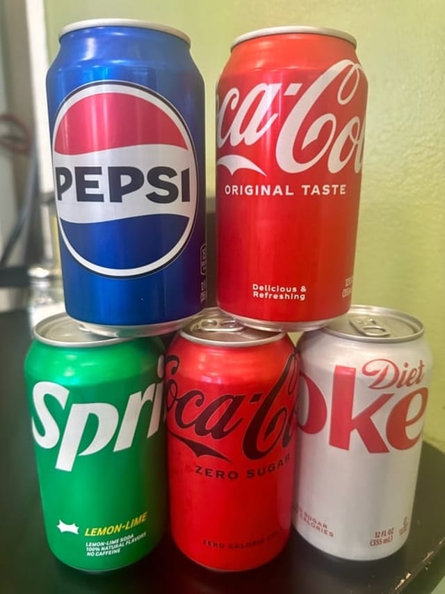 Lata/ Can Drinks.