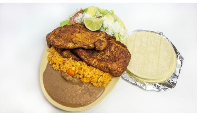 Platillo De Milanesa Empanizada.