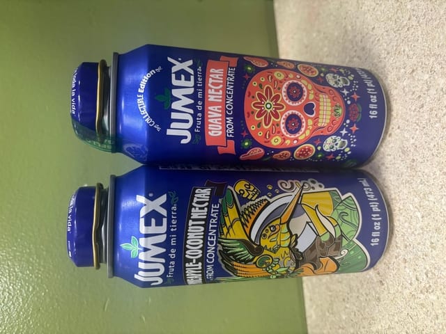 Jumex.